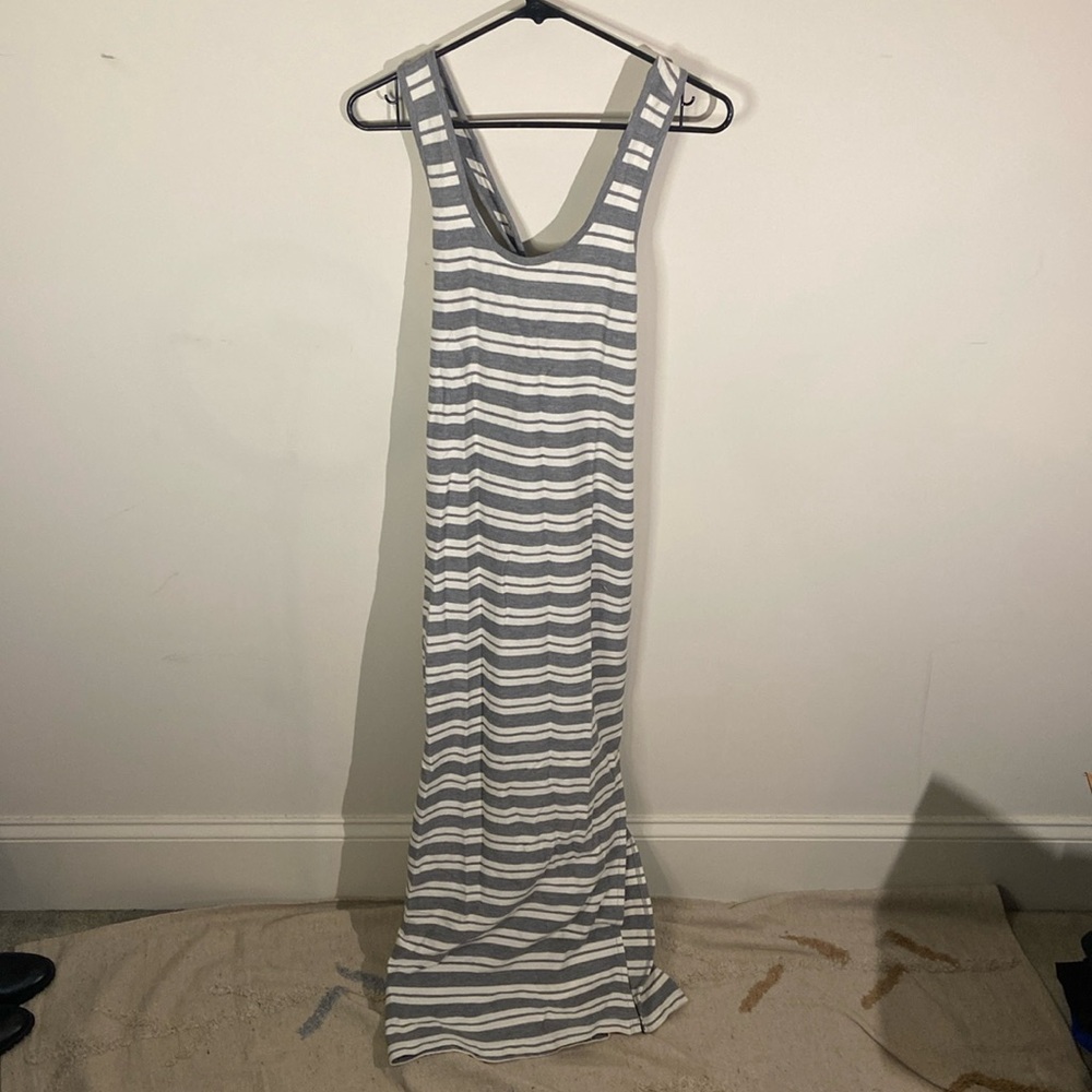 Loft Grey&White Stripe Maxi Dress Size Small